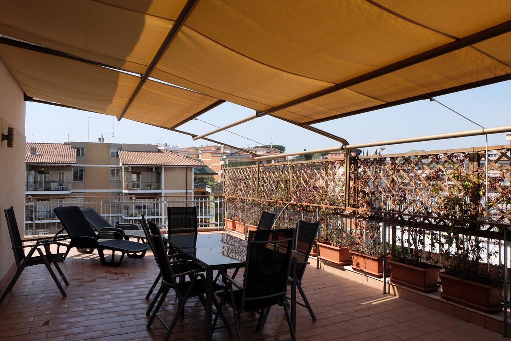 Terrazza Sul Parco Apartment Roma Exterior foto